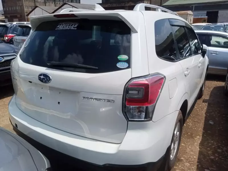 Subaru Forester   - 2015