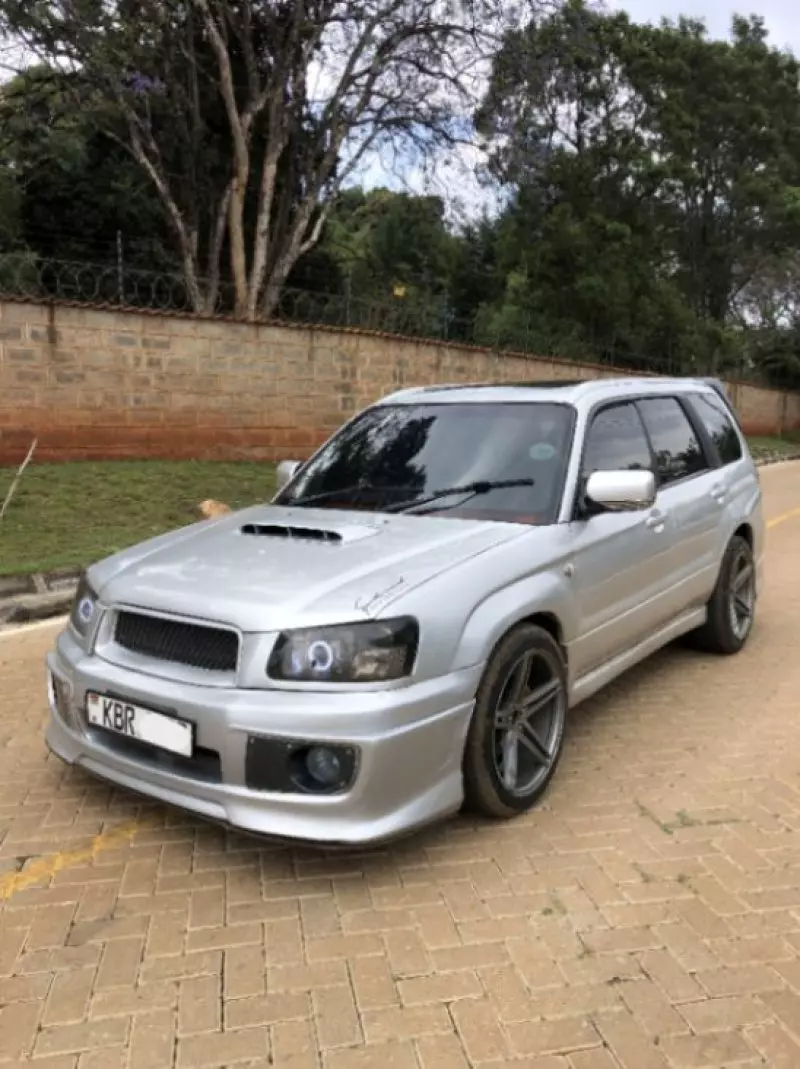 Subaru Forester   - 2004