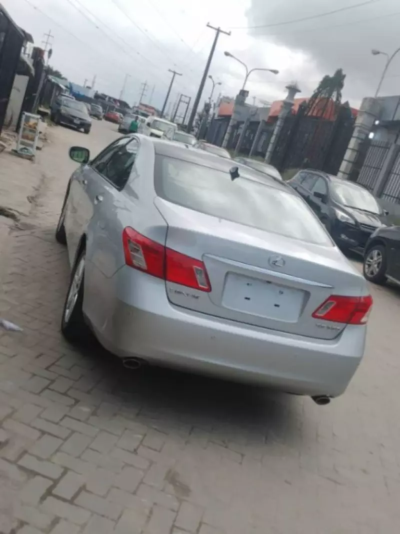 Lexus ES 350   - 2008