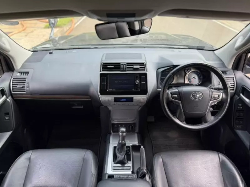 Toyota Landcruiser Prado   - 2019