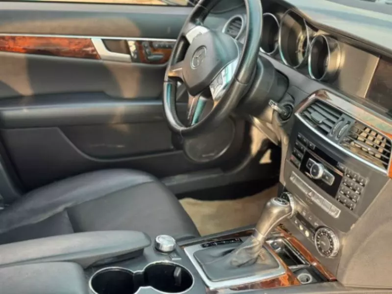 Mercedes-Benz C 300   - 2013