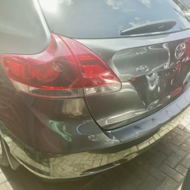 Toyota Venza   - 2014