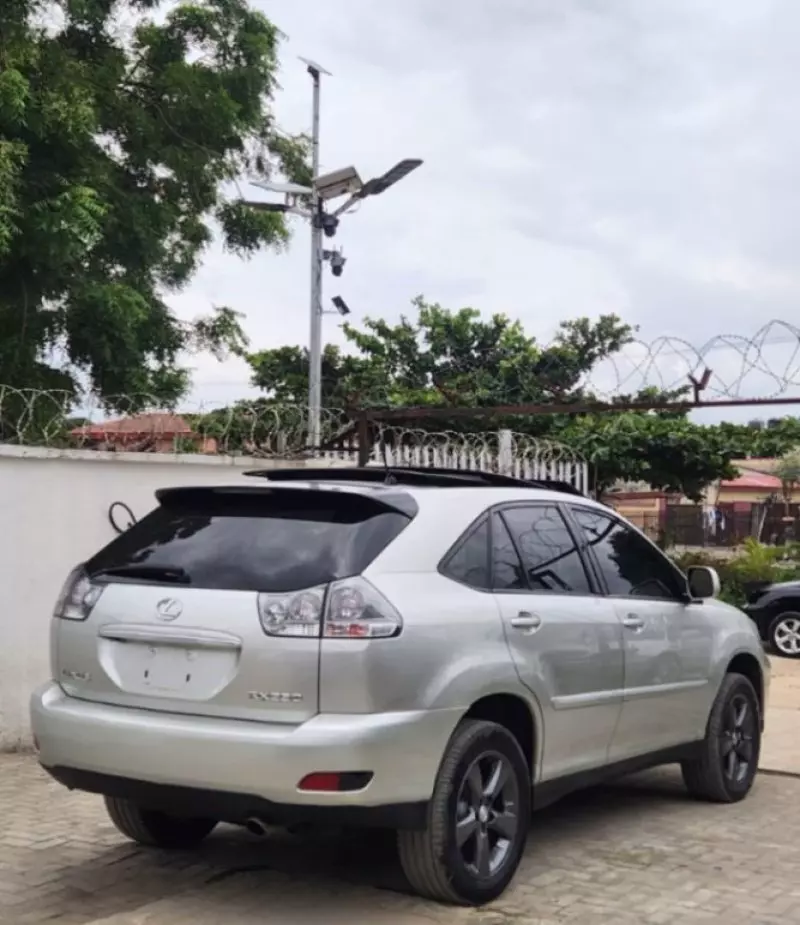 Lexus RX 330   - 2005