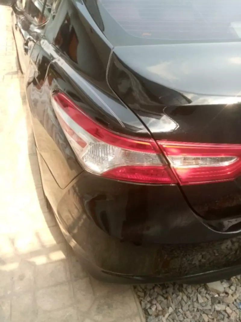 Toyota Camry   - 2018