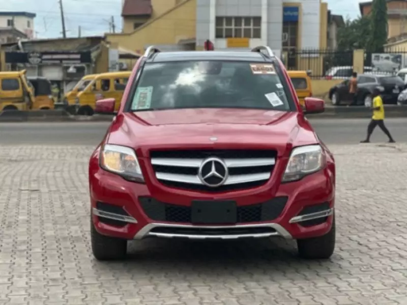 Mercedes-Benz GLK 350   - 2014