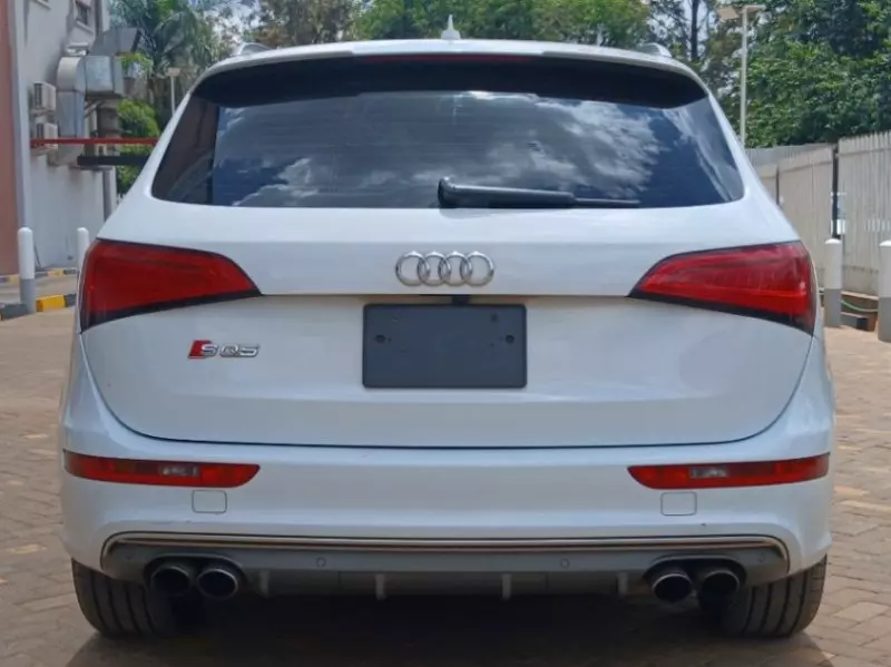 Audi SQ5   - 2016