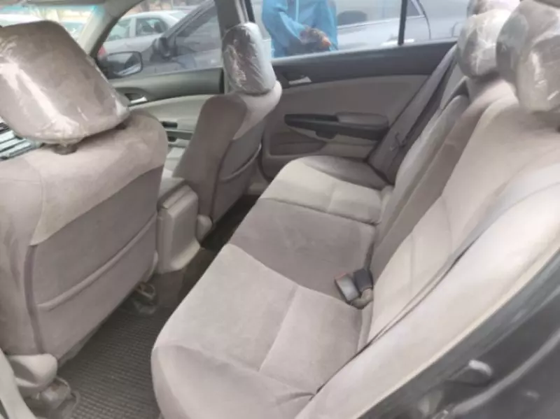 Honda Accord   - 2009