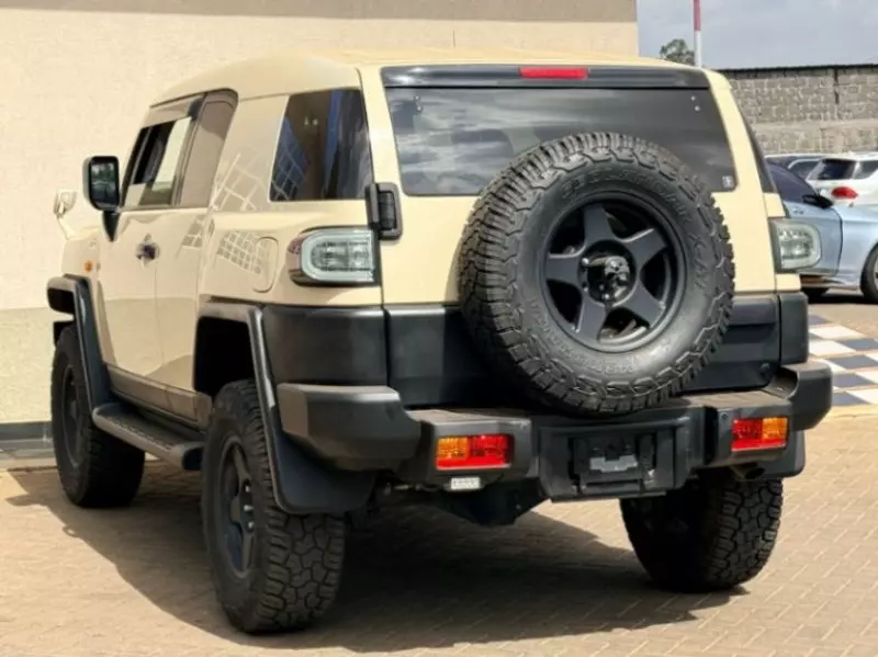 Toyota FJ Cruiser