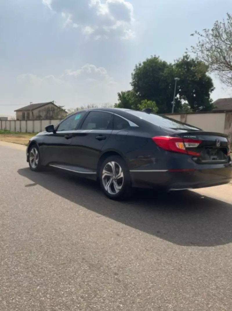 Honda Accord - 2019
