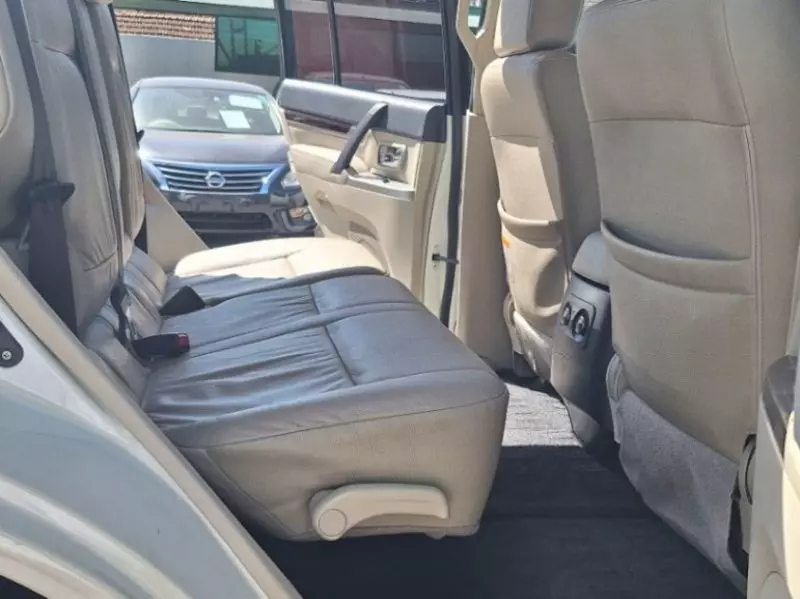 Mitsubishi Pajero   - 2019