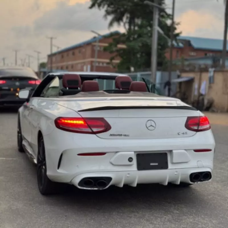 Mercedes-Benz C-Class   - 2021