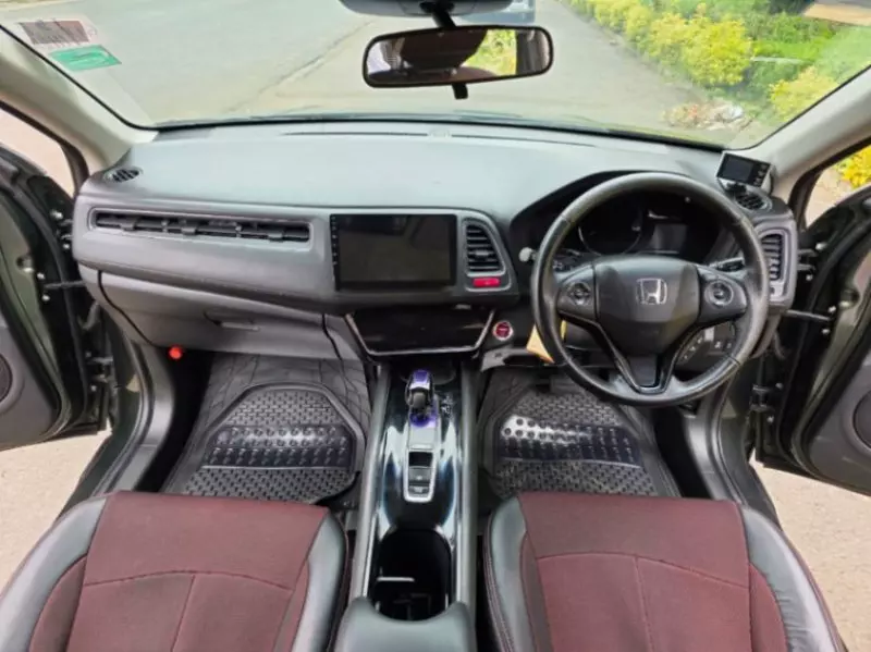 Honda Vezel Hybrid   - 2015