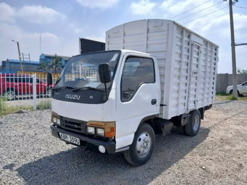 Isuzu Elf   - 2006
