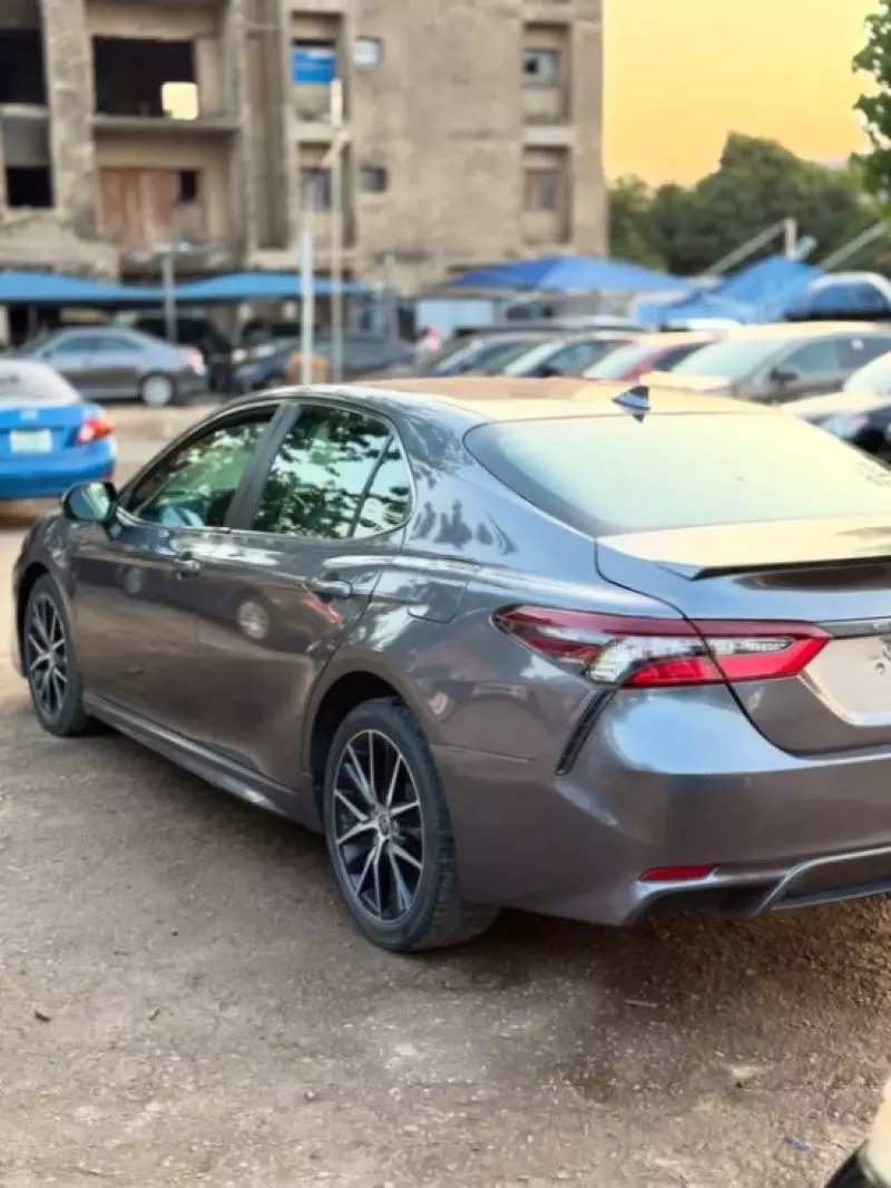 Toyota Camry   - 2021