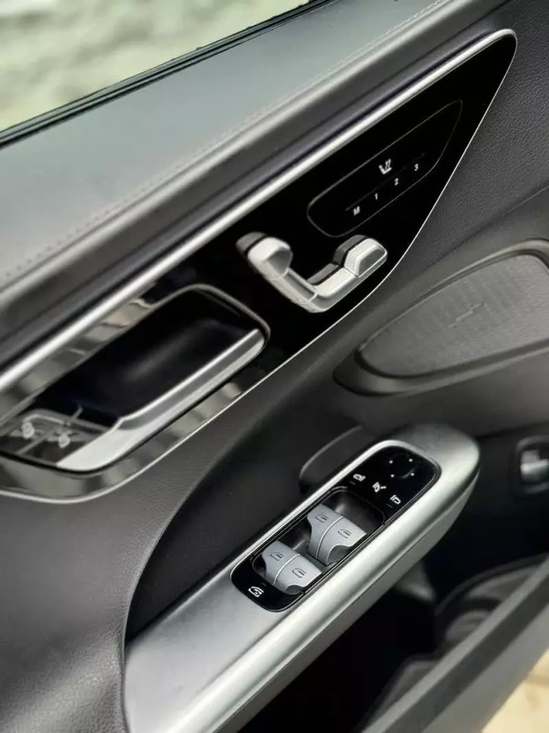 Mercedes-Benz C 300   - 2022