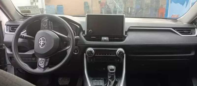 Toyota RAV 4   - 2023