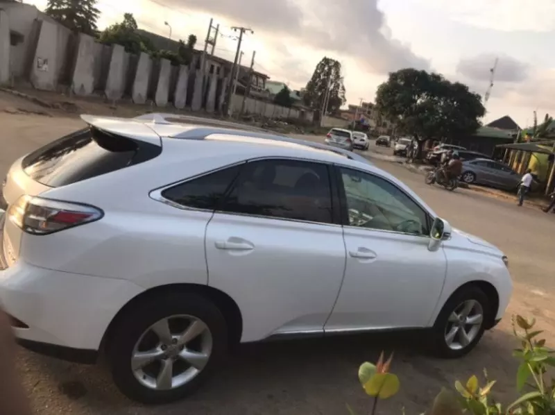 Lexus RX 350   - 2010