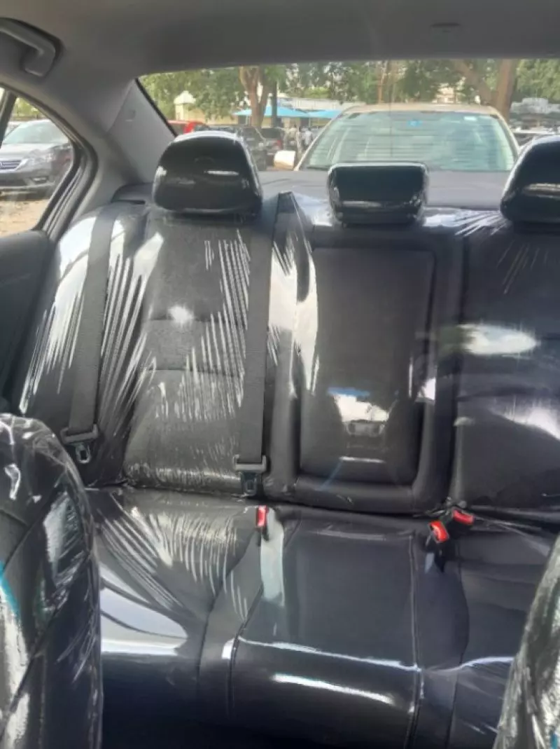 Honda Accord   - 2009