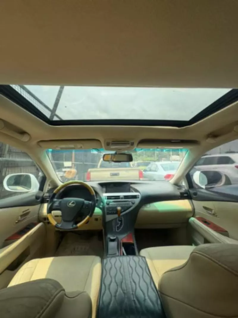 Lexus RX   - 2011