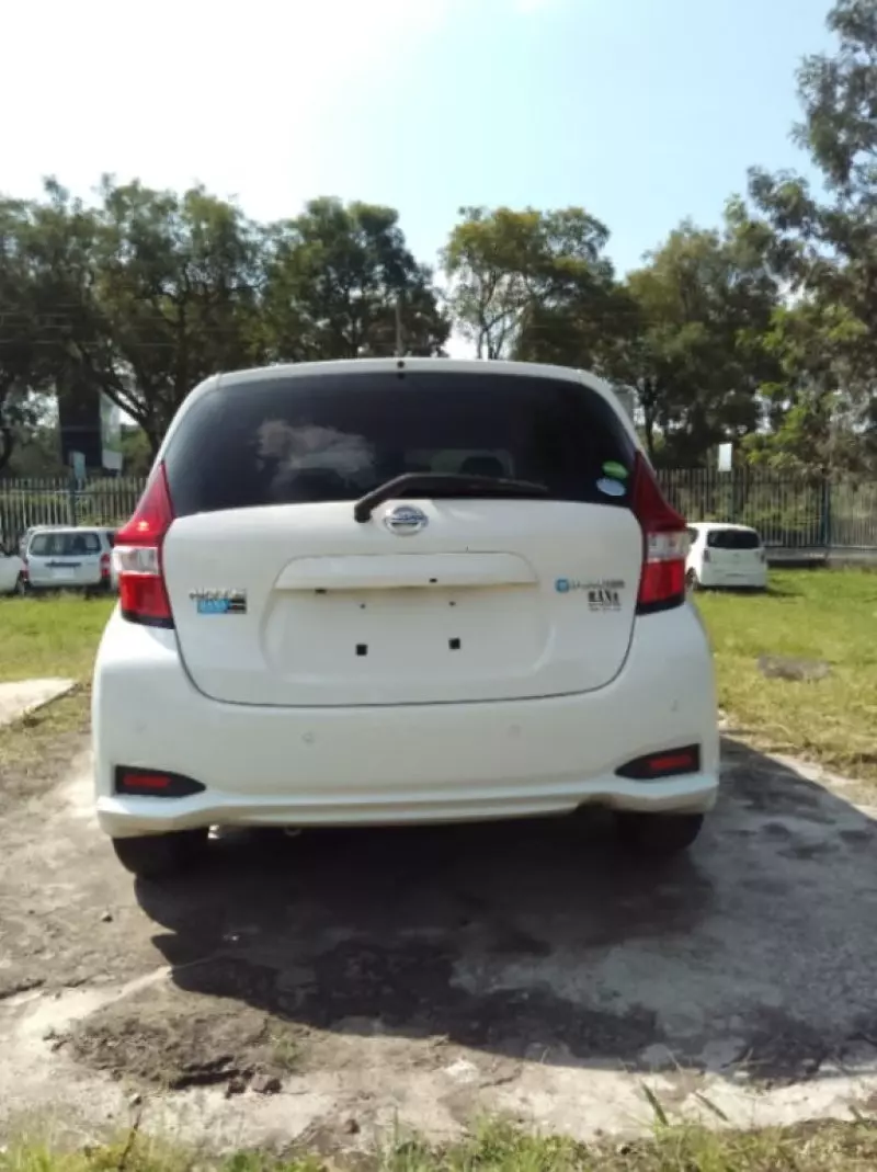 Nissan Note Hybrid E-Power   - 2017