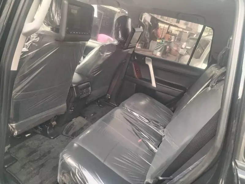 Toyota Land Cruiser Prado   - 2019