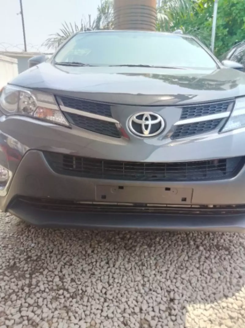Toyota RAV4   - 2016