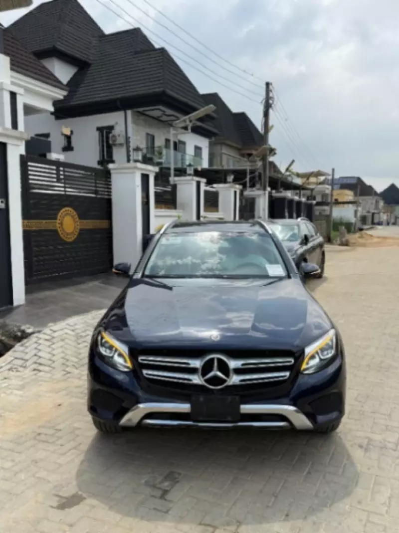 Mercedes-Benz GLC 300