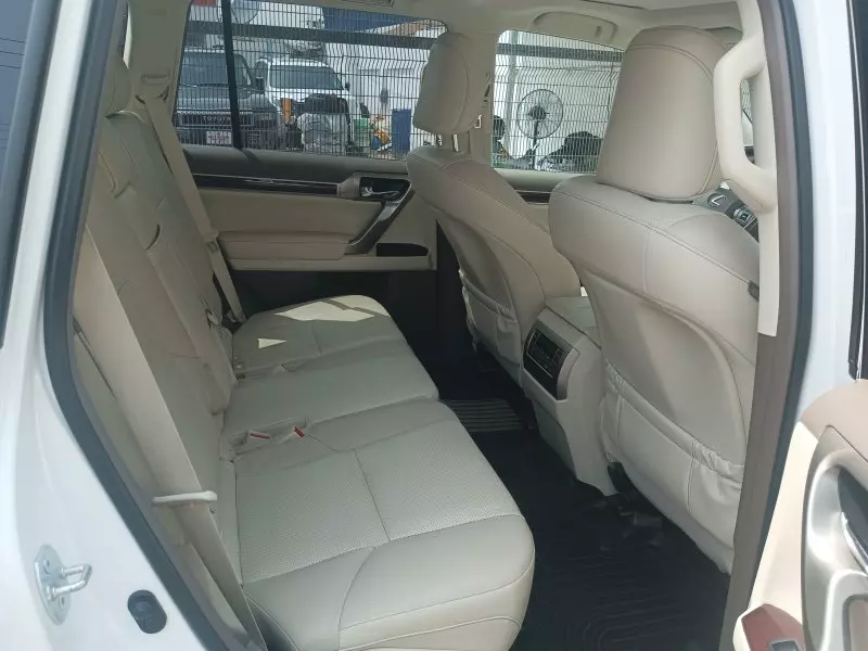 Lexus GX 460   - 2017