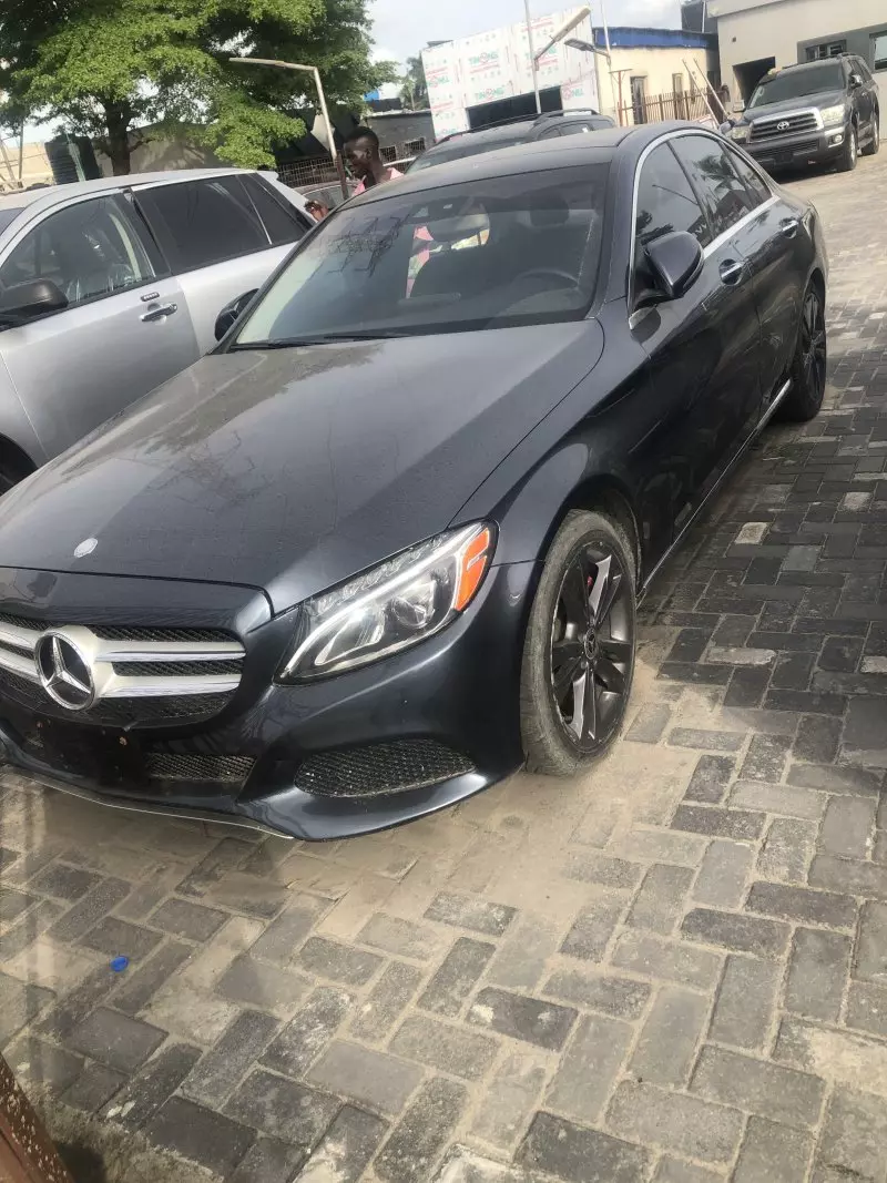 Mercedes-Benz C 300   - 2016