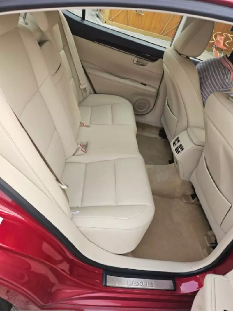 Lexus ES 350   - 2013