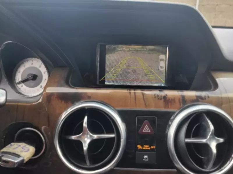 Mercedes-Benz GLK 350   - 2013