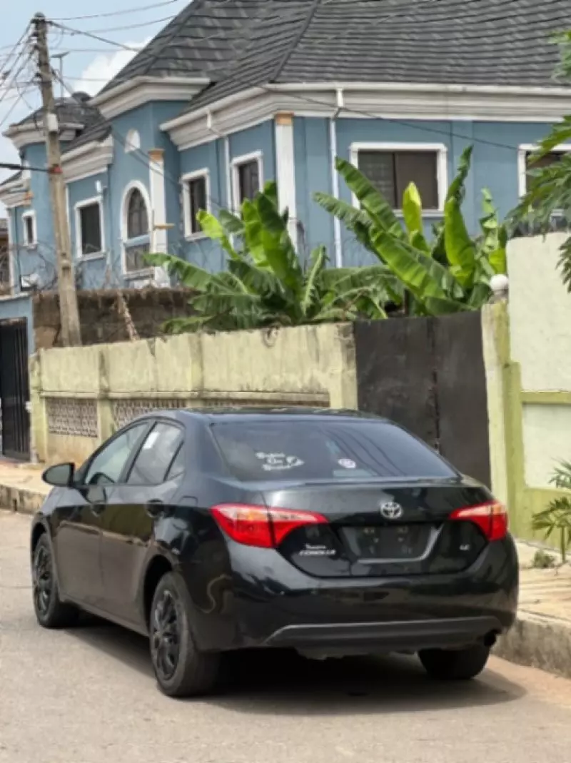 Toyota Corolla   - 2017