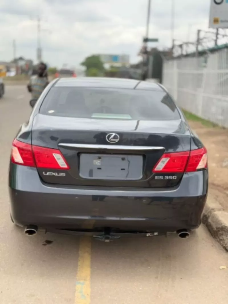 Lexus ES 350   - 2009