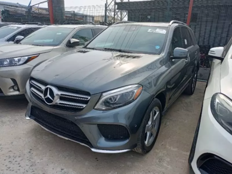 Mercedes-Benz GLE 350