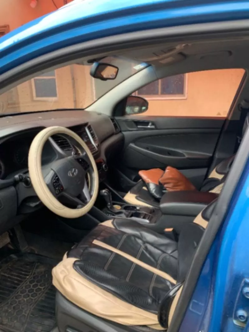 Hyundai Tucson   - 2013