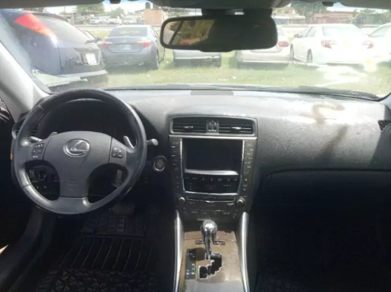 Lexus IS 350   - 2010