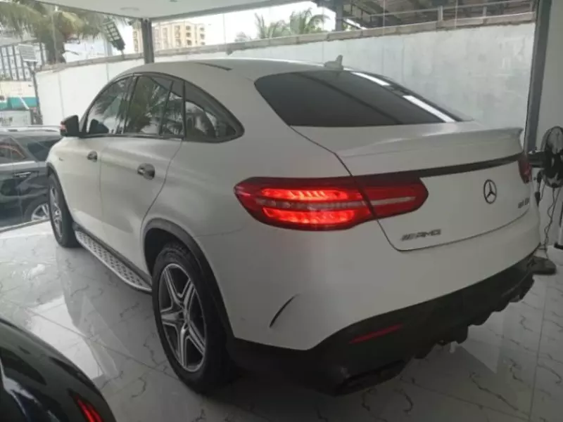 Mercedes-Benz GLE 63 AMG   - 2016