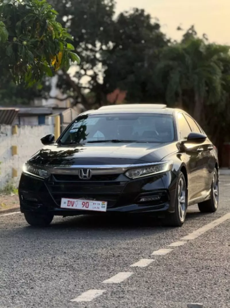 Honda Accord   - 2018