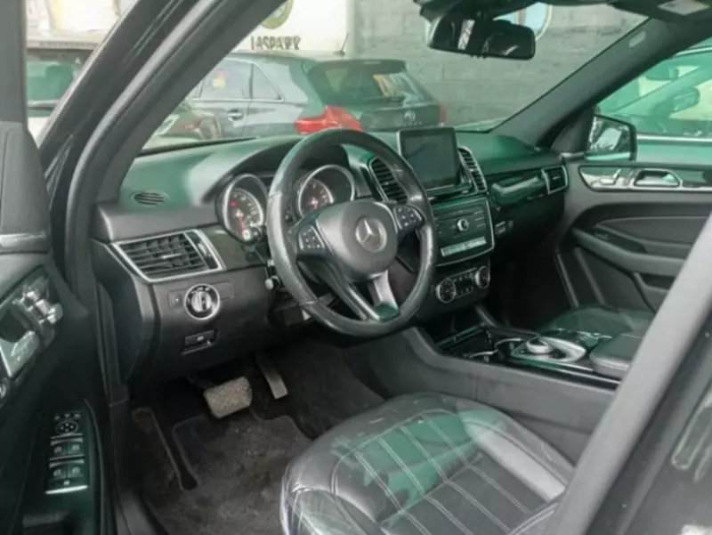 Mercedes-Benz GLE 350   - 2016