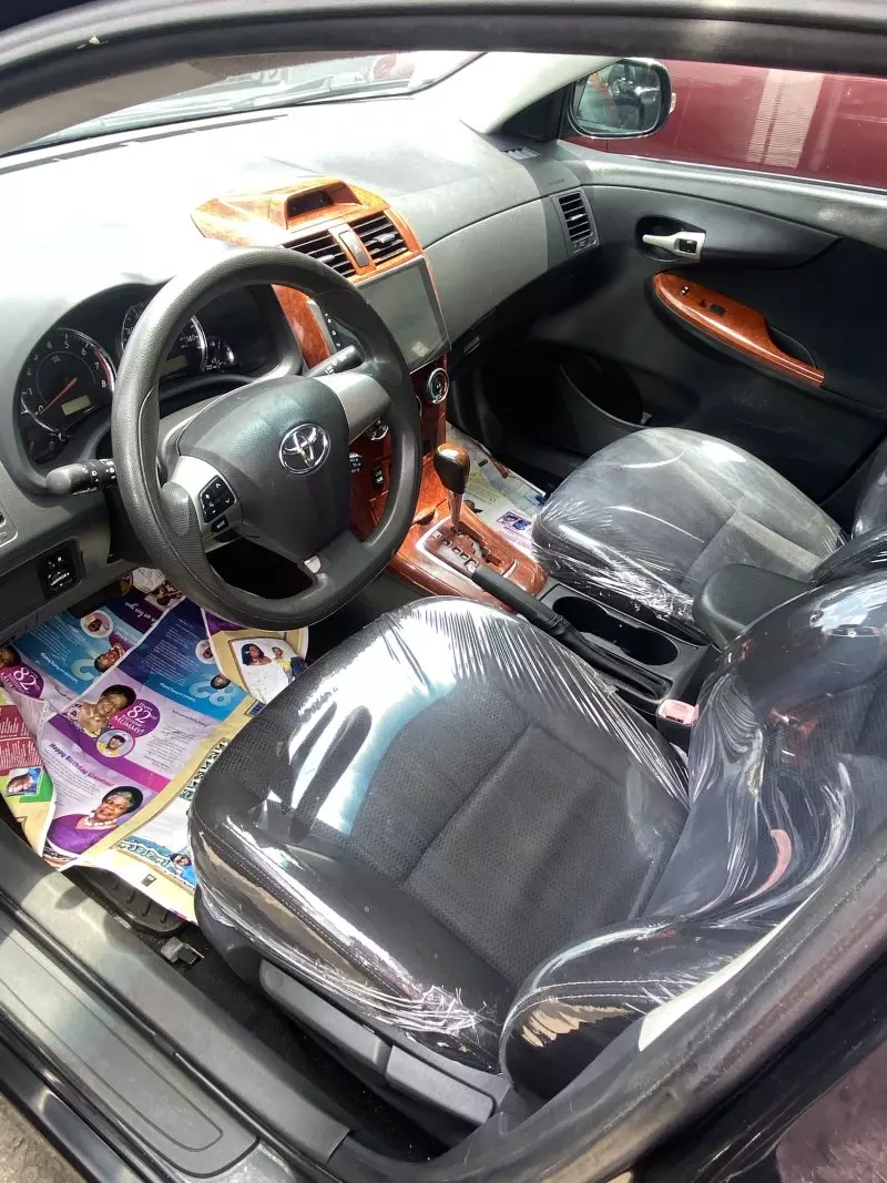 Toyota Corolla Sport   - 2012