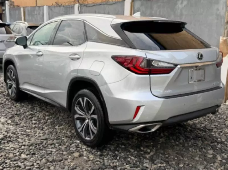 Lexus RX - 2018