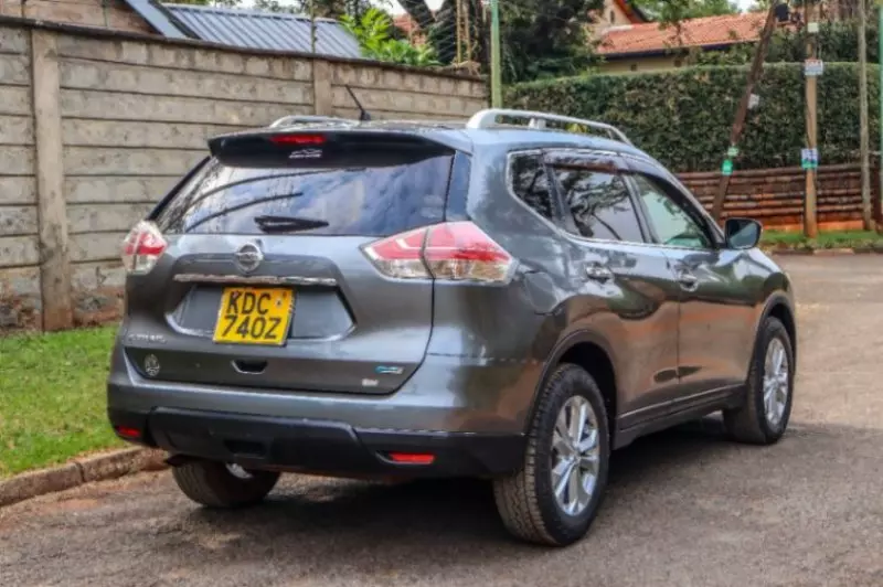 Nissan X-Trail   - 2014