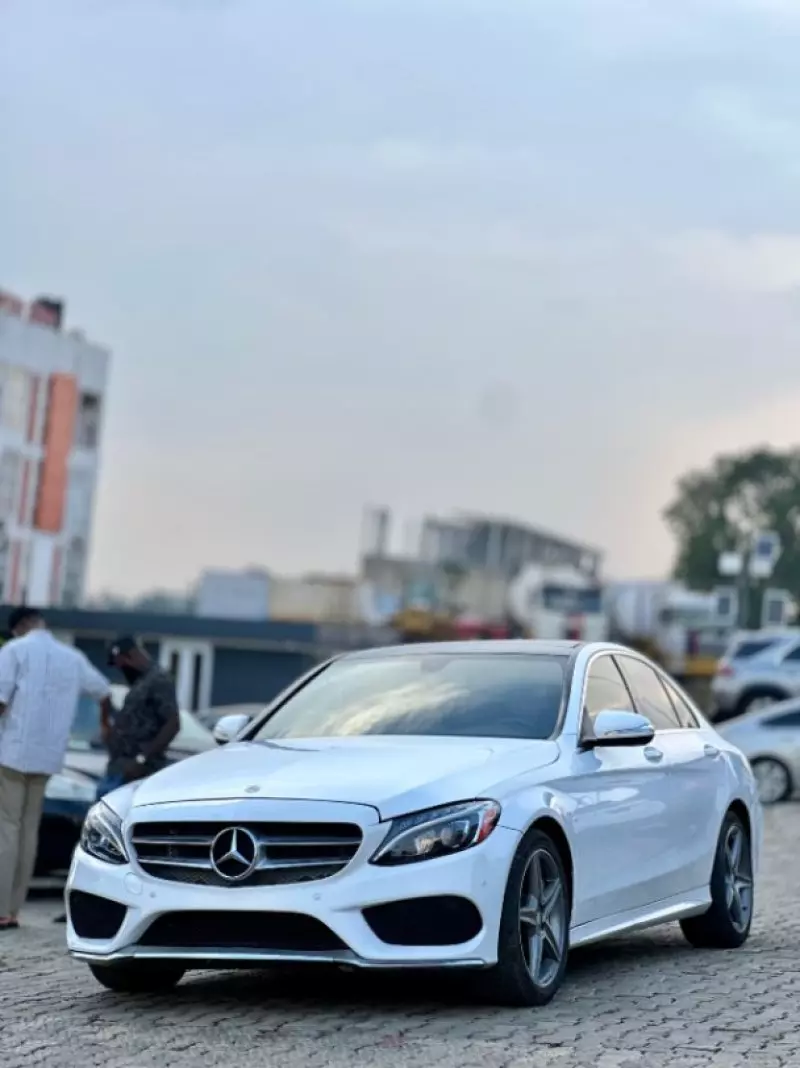 Mercedes-Benz C 400