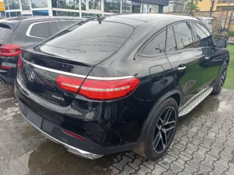 Mercedes-Benz GLE 450   - 2017
