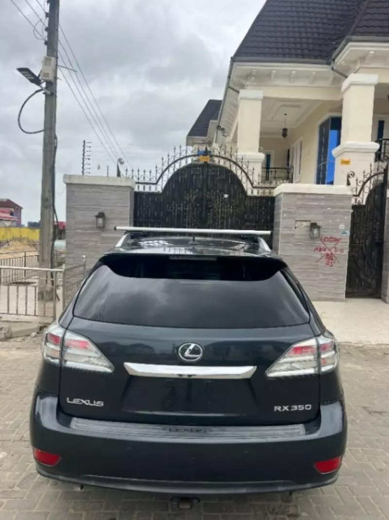 Lexus RX 350   - 2010