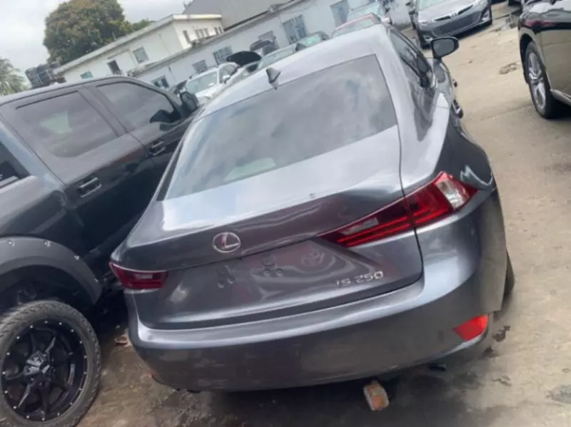 Lexus IS 250   - 2014