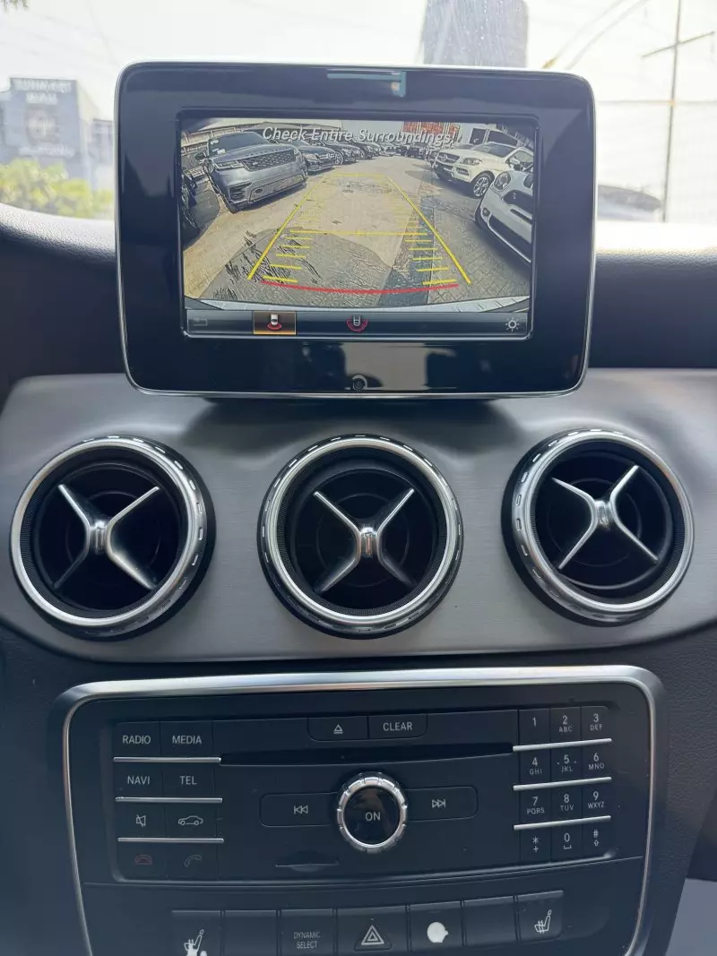 Mercedes-Benz GLA 250   - 2016
