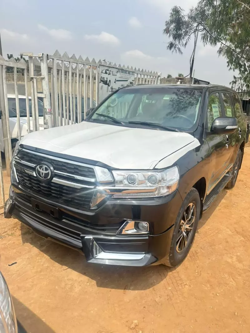 Toyota Land Cruiser   - 2008
