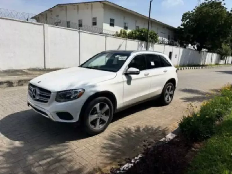 Mercedes-Benz GLC 300