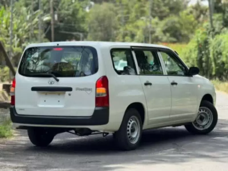Toyota Probox    - 2018